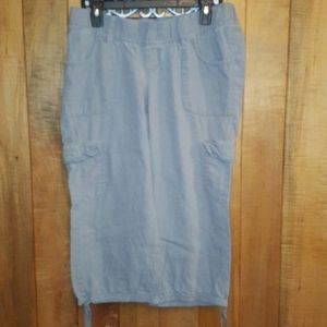 Old Navy maternity capris